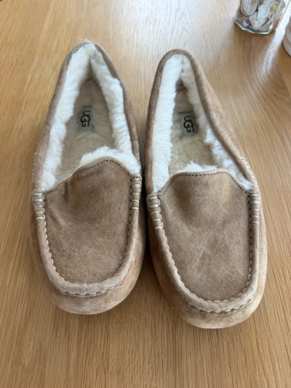 Brand new UGG Ansley slippers